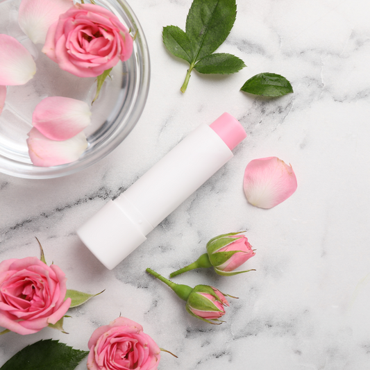 ערכה לרקיחת 8-10 שפתונים טבעיים - ליפ באלם